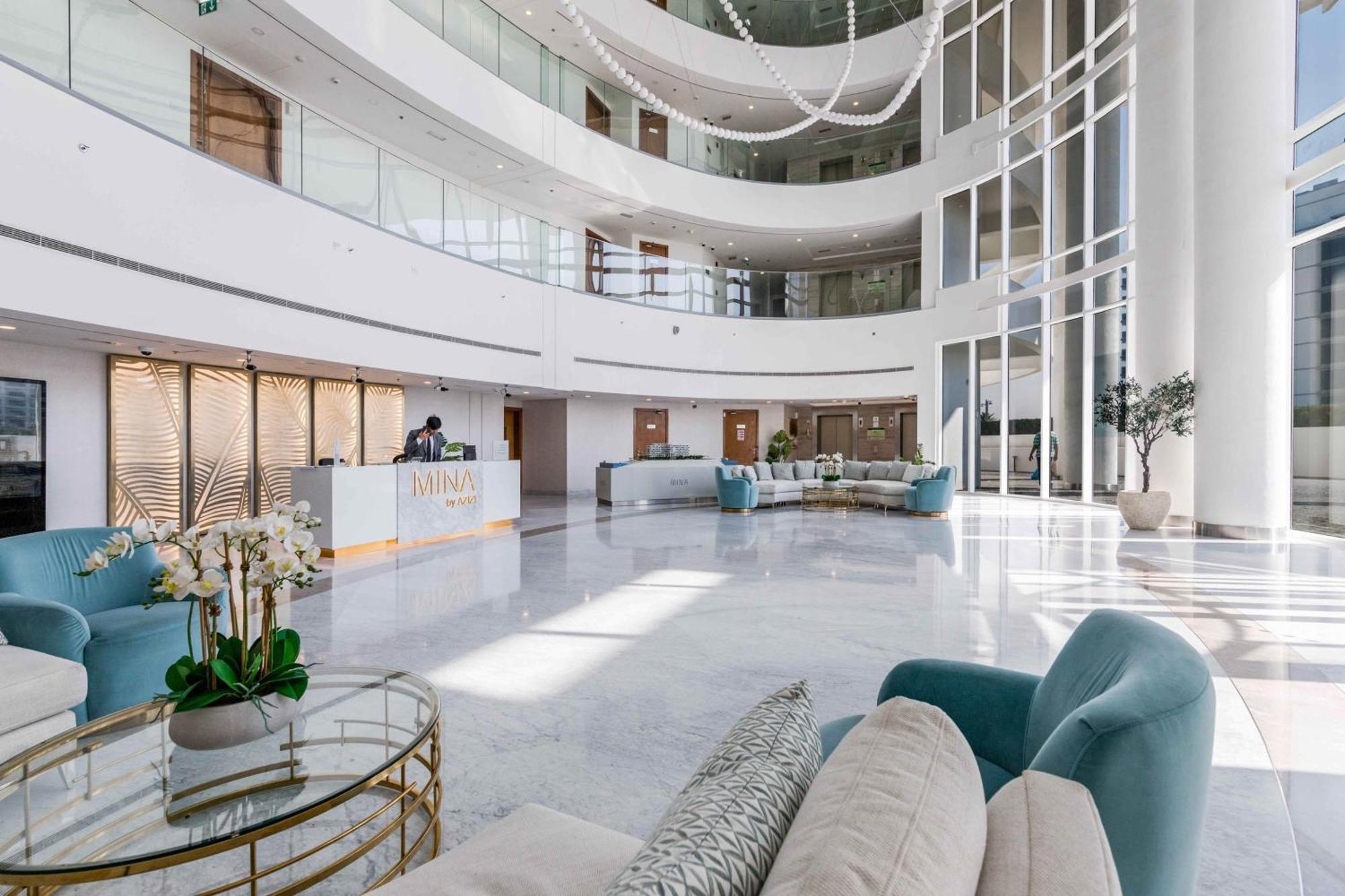Luxury Azizi Mina Beachfront Apartments Dubai Buitenkant foto