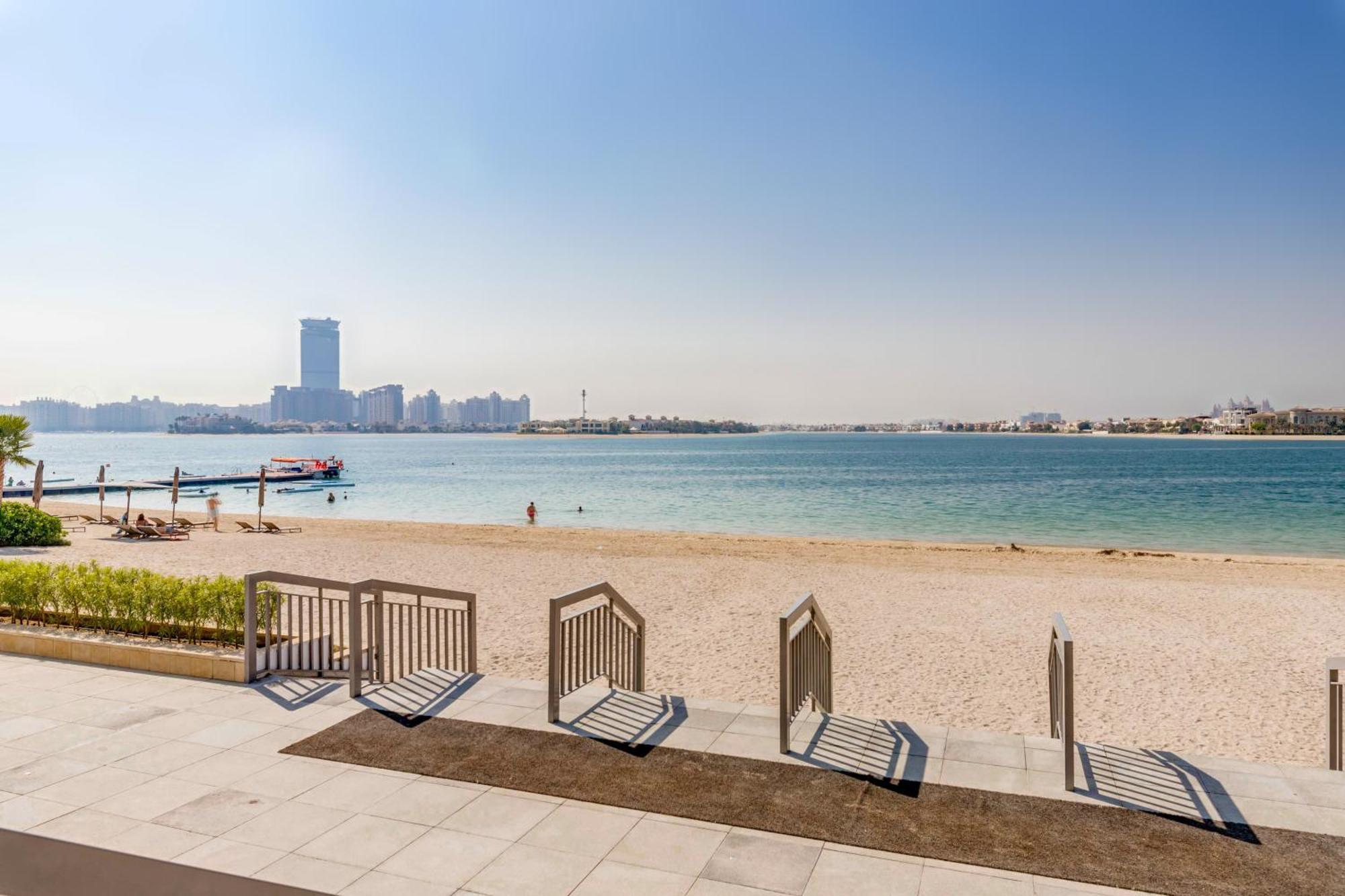 Luxury Azizi Mina Beachfront Apartments Dubai Buitenkant foto