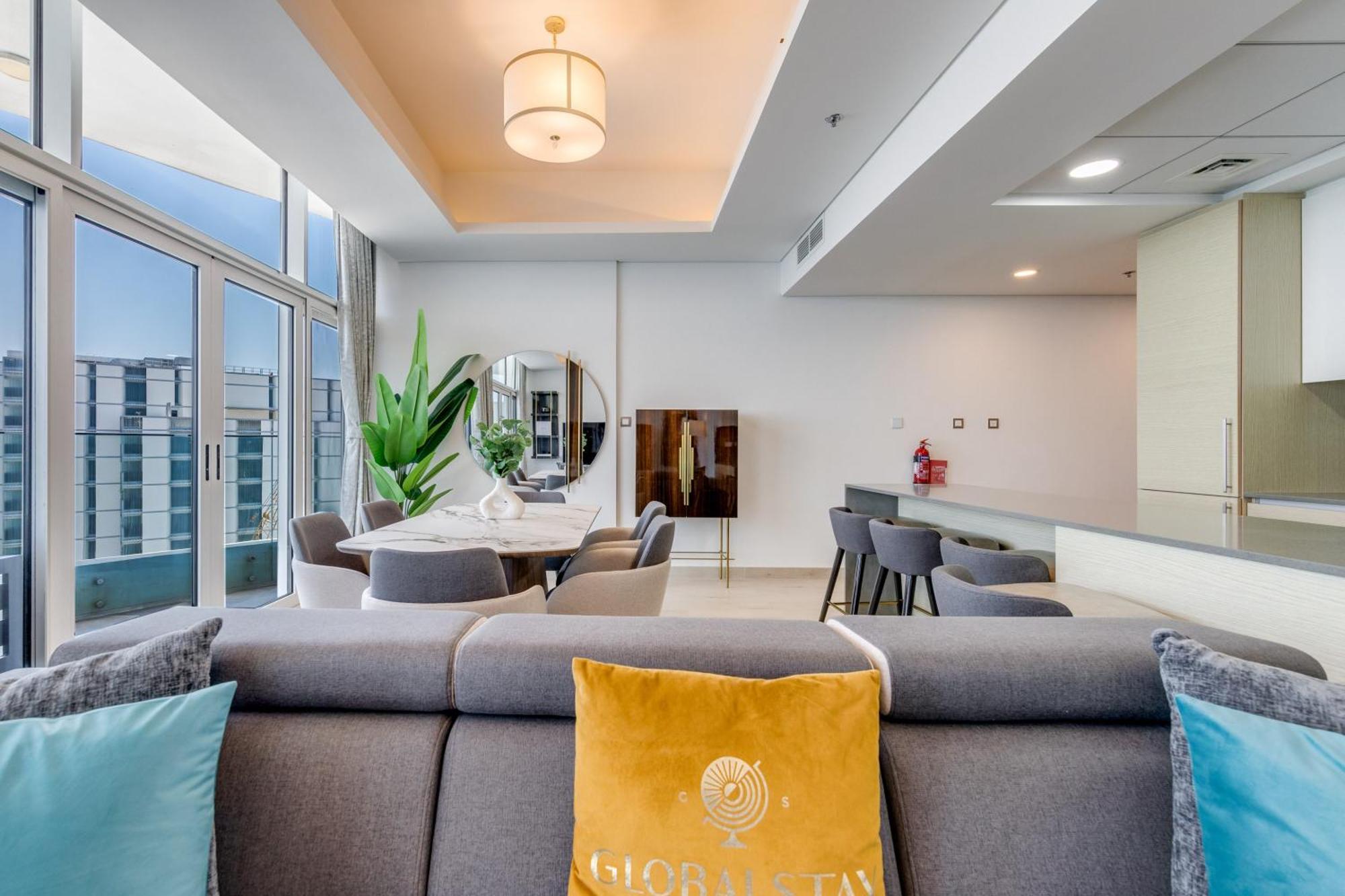 Luxury Azizi Mina Beachfront Apartments Dubai Buitenkant foto