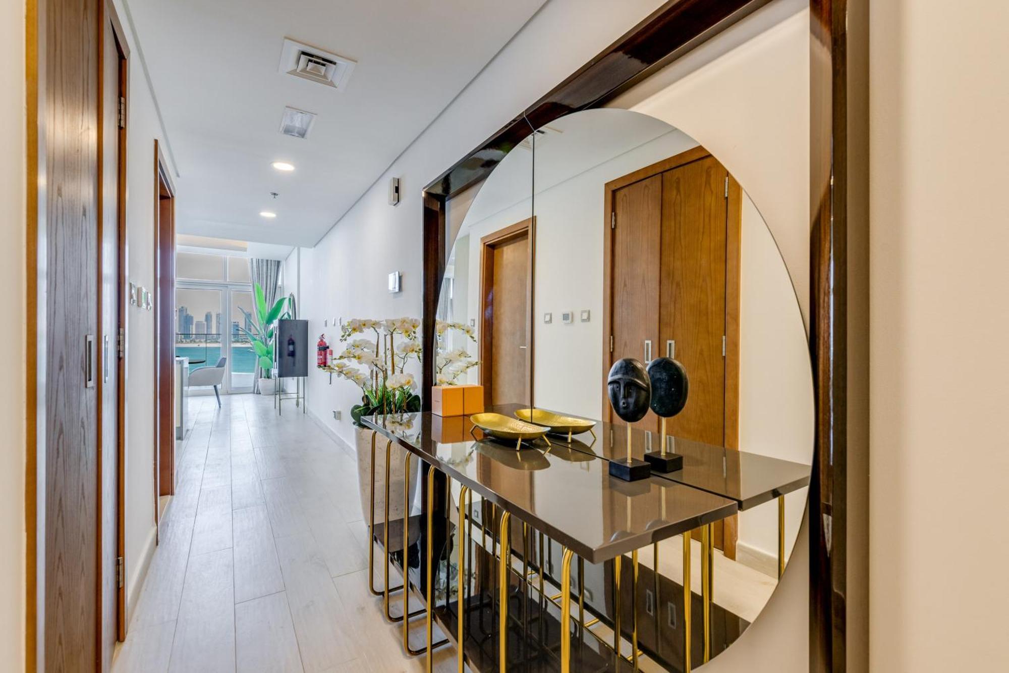 Luxury Azizi Mina Beachfront Apartments Dubai Buitenkant foto